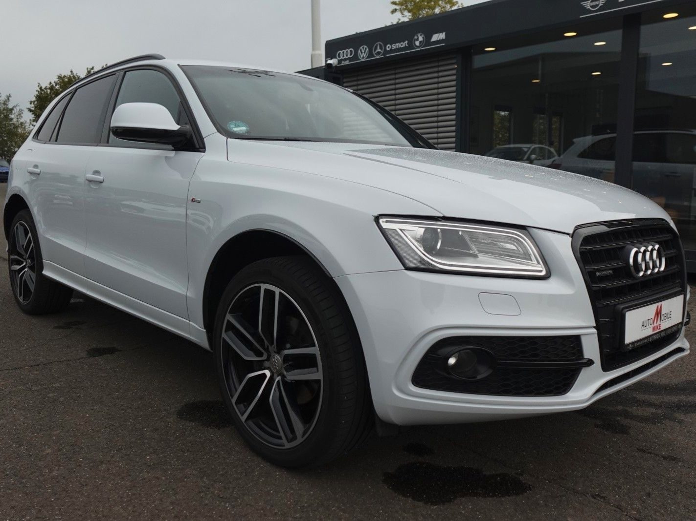 Audi Q5 2.0 TFSI quattro S-line 2-Hand+Panorama